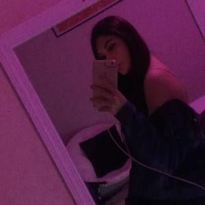 Meet your Posher, Itzel